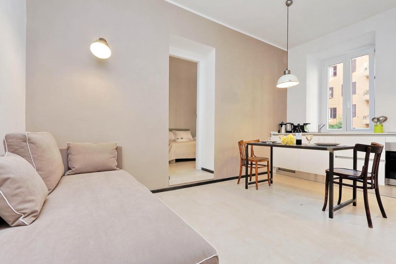 Restart Accommodations Aldobrandini E Sciarra Rom Exterior foto
